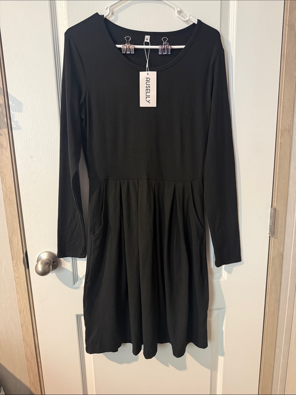AUSELILY Long Sleeve Black Pocket Dress